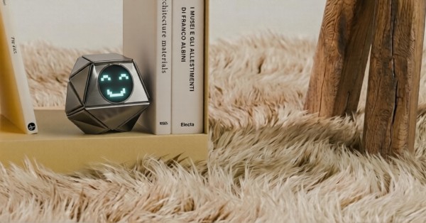 PIXIE // Desktop Companion